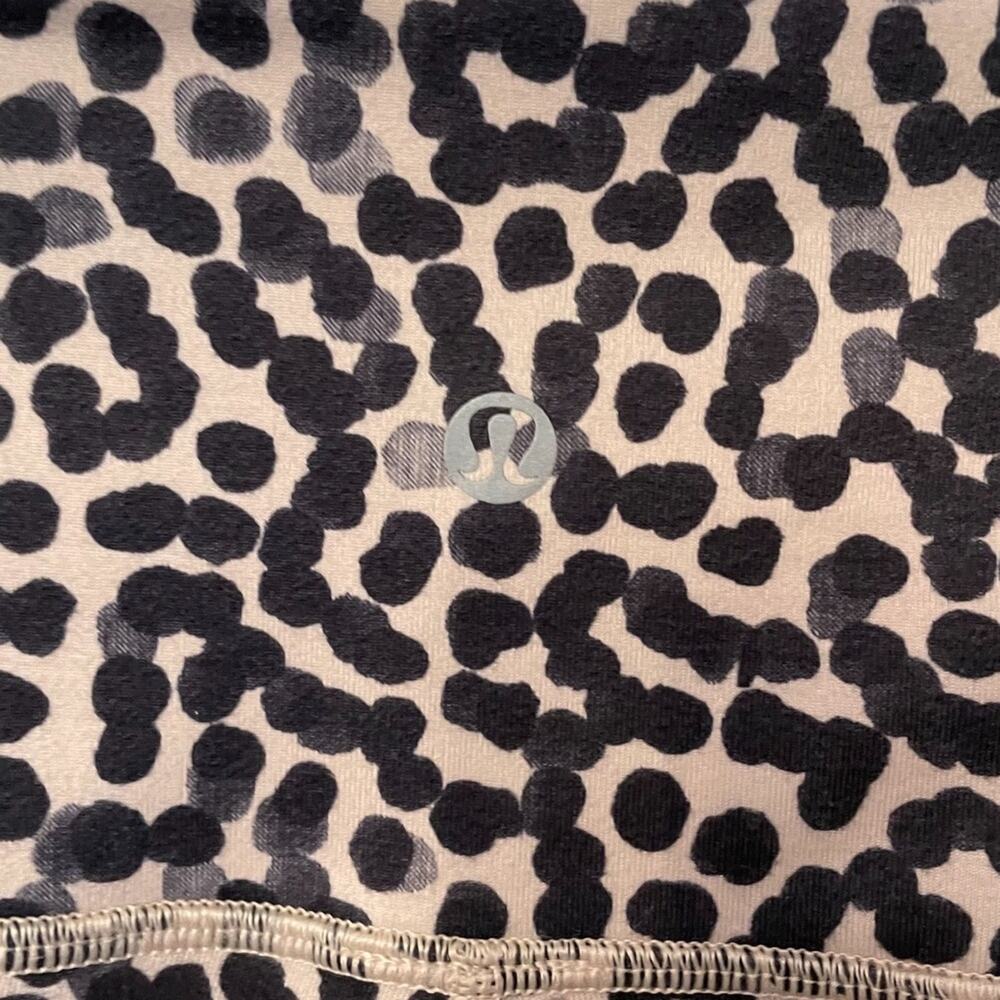 Lululemon High Times Pant Wrap Mesh Ace Spot Grain Black Sz 4 - Picture 4 of 4